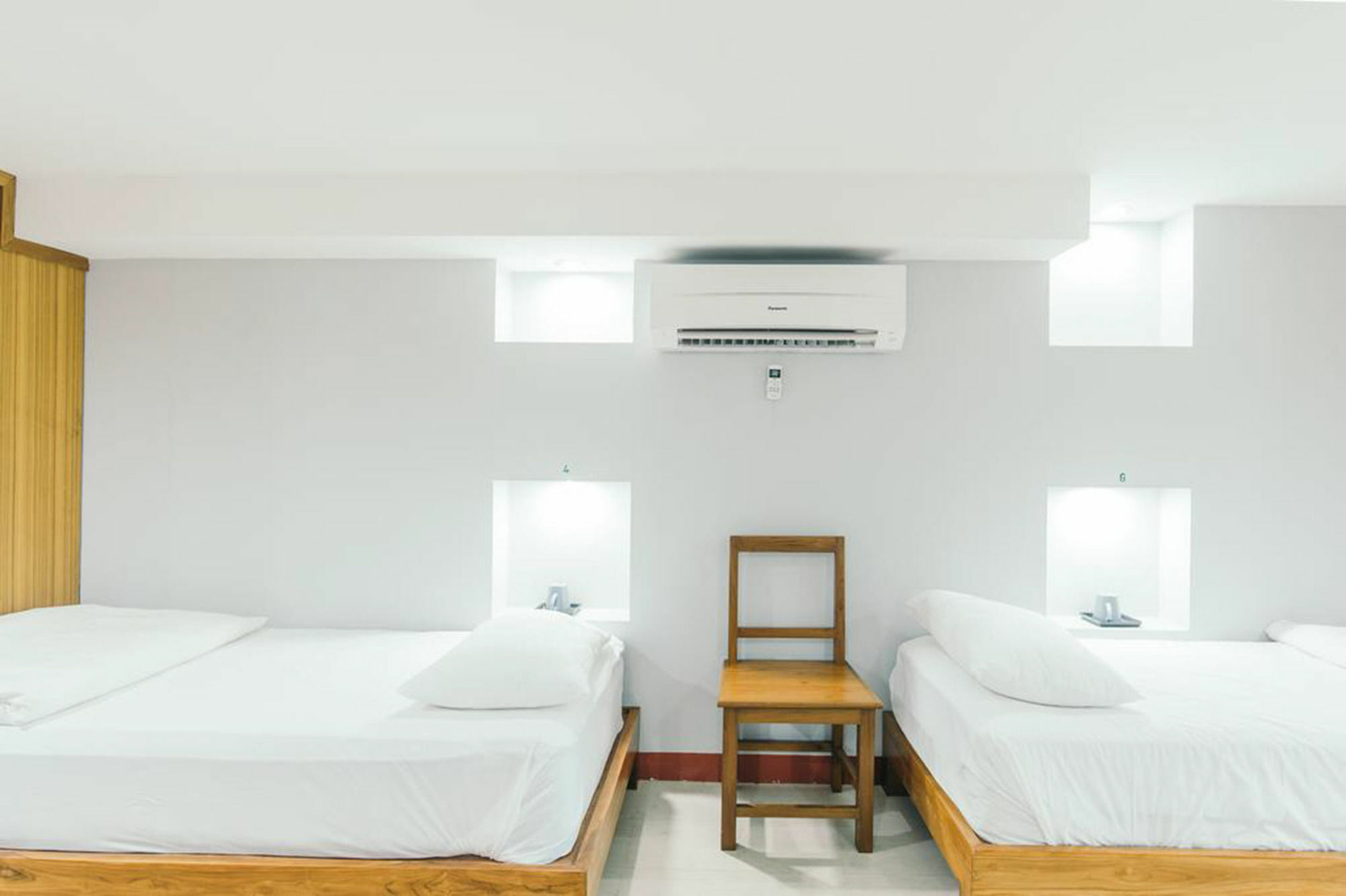 Rada Arak 79/4 Hostel Chiang Mai Eksteriør billede