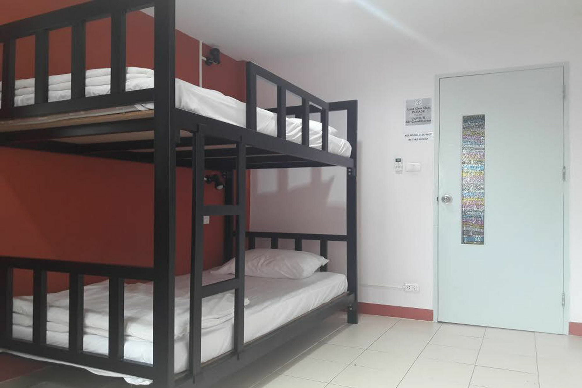 Rada Arak 79/4 Hostel Chiang Mai Eksteriør billede
